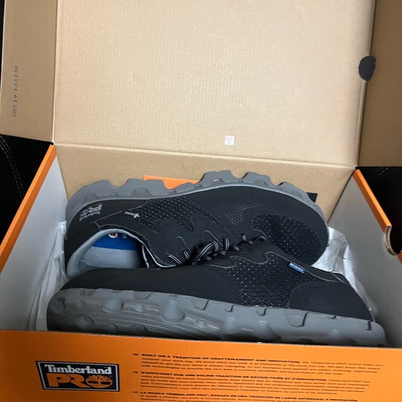 COPY - Timberland Alloy Safety Toe Black, Size 11M. Only worn once!! - Picture 3 of 6